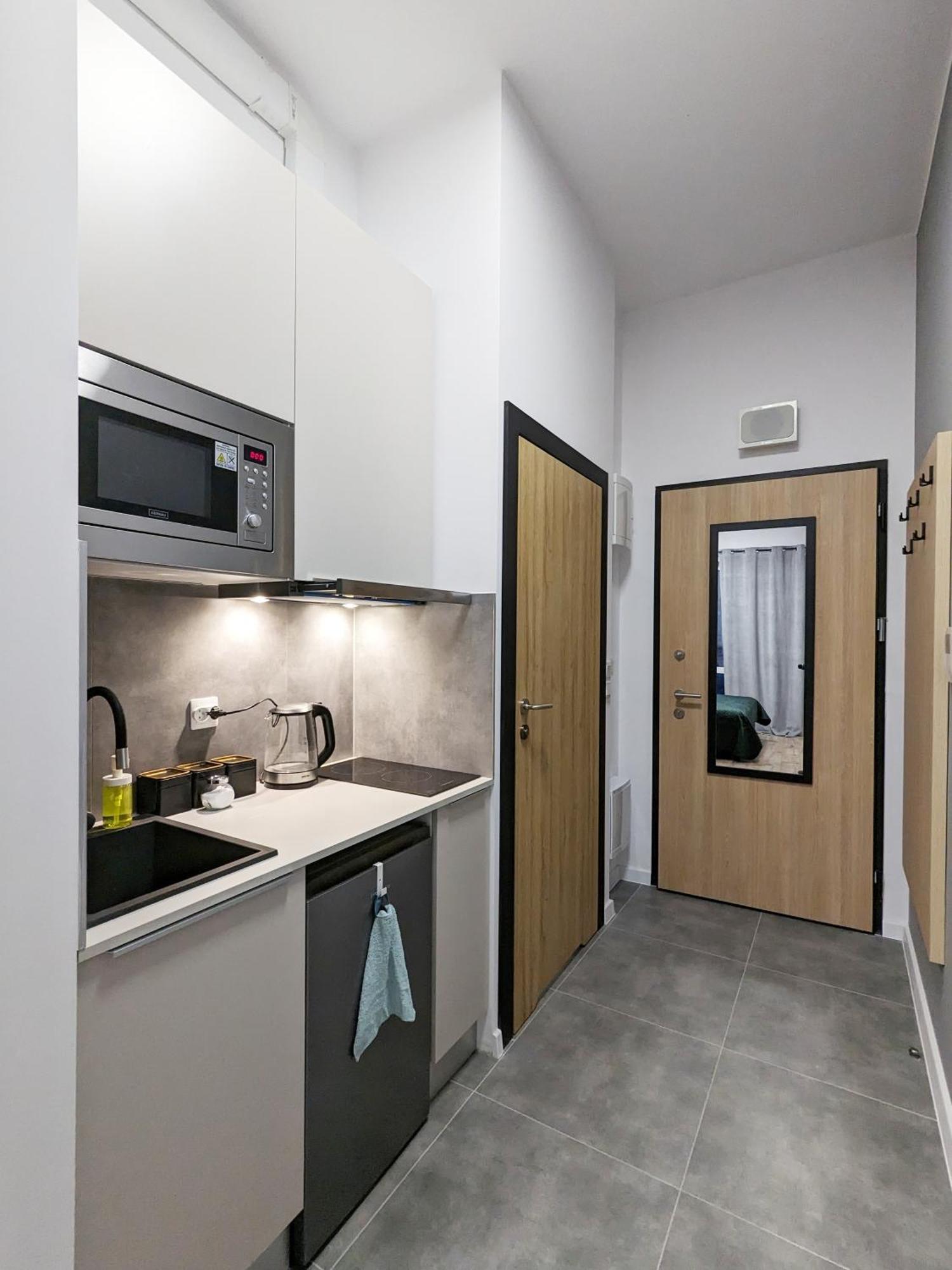 Ferienwohnung Sleep & Go A13 Warschau Exterior foto